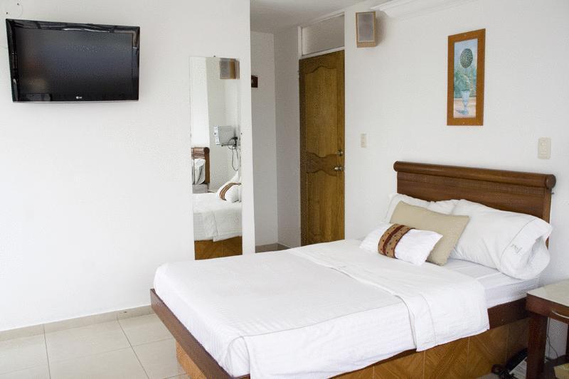 Hotel Alcaravan Medellín Buitenkant foto